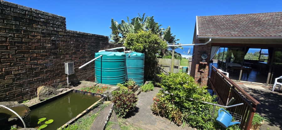 4 Bedroom Property for Sale in Marshstrand Eastern Cape